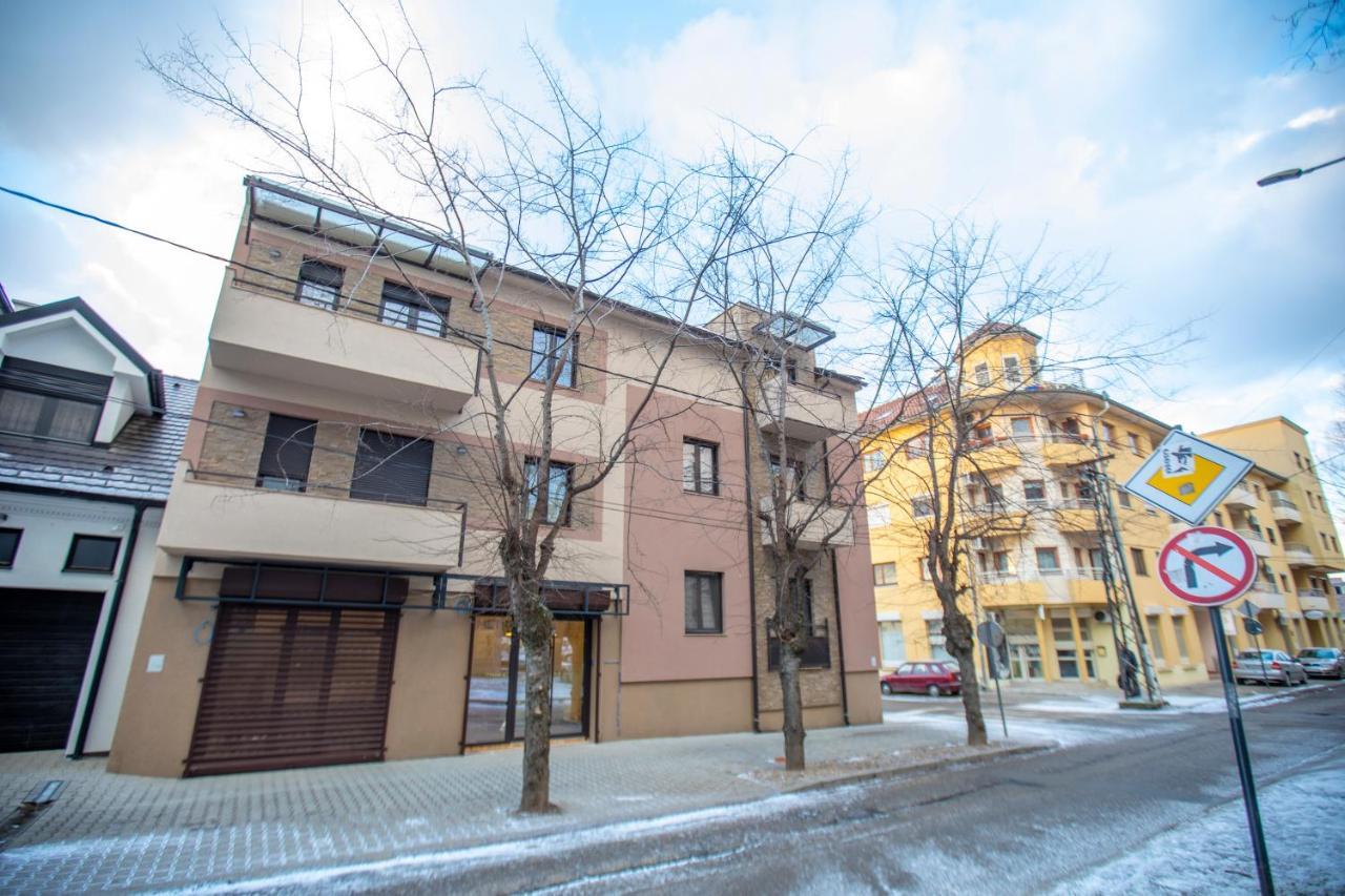 As Apartman 2 Versec Kültér fotó