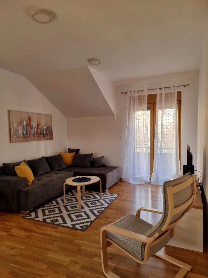 As Apartman 2 Versec Kültér fotó