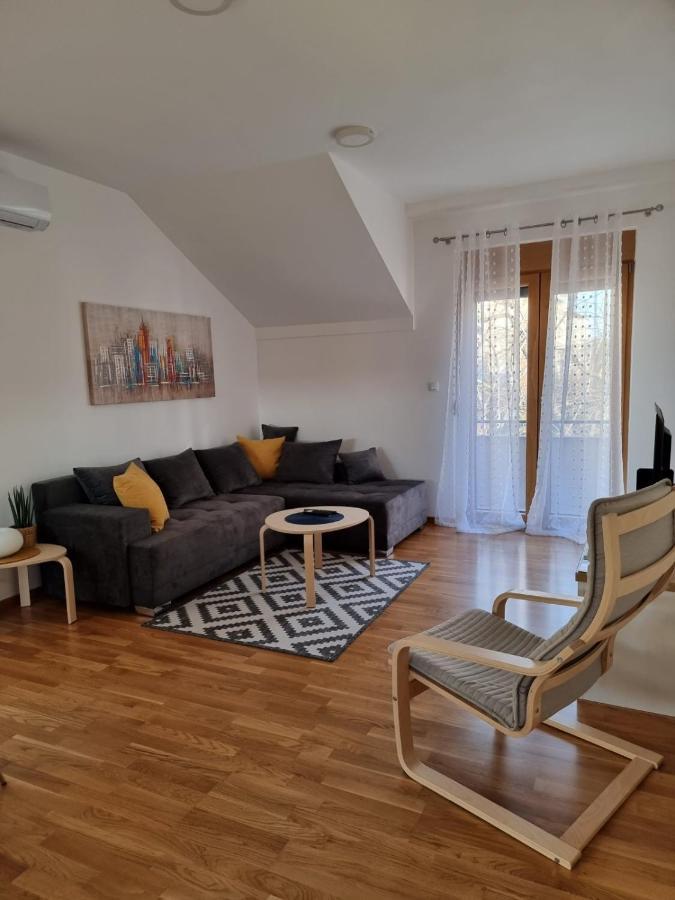 As Apartman 2 Versec Kültér fotó